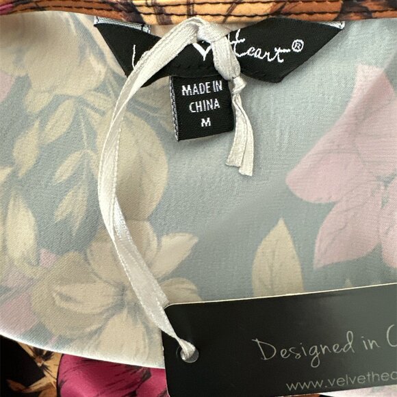 Velvet Heart NWT Multicolor Short Puff Sleeve Satin Blouse Medium - Picture 4 of 5